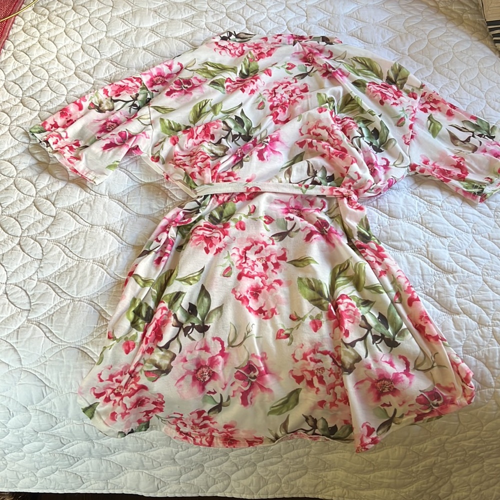 Show Me Your MuMu Floral Robe - Picture 3 of 4